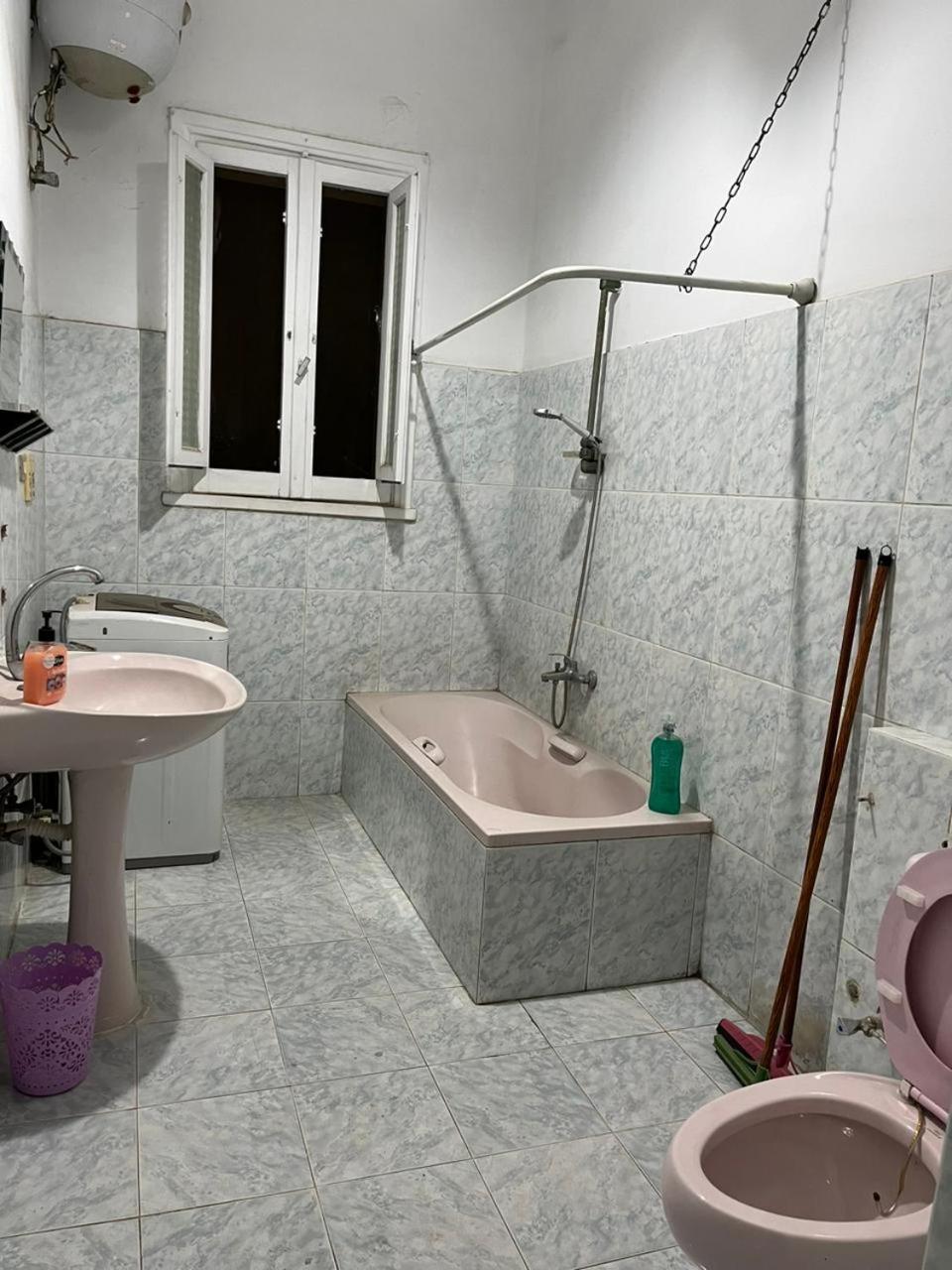 Beautiful Apartment In The Heart Of Kairo Eksteriør billede